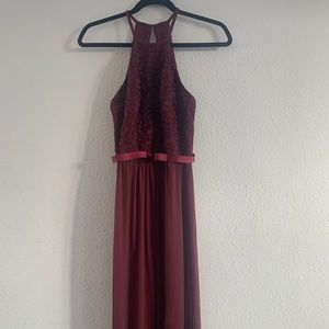 David’s bridal bridesmaid/prom/homecoming dress